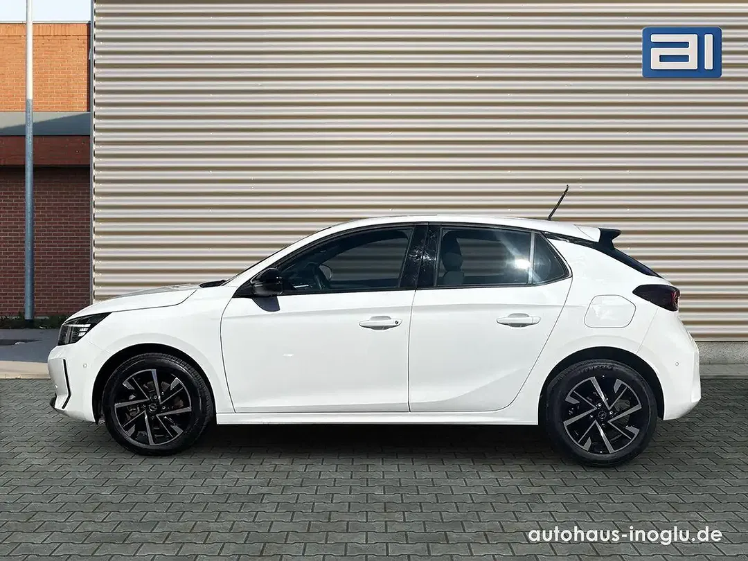 Opel Corsa 1.2 GS - Thumbnail 2