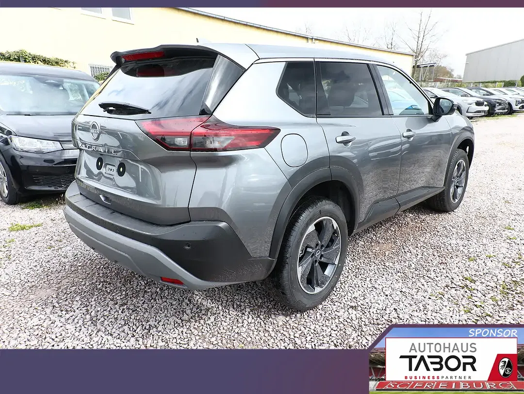 Nissan X-Trail N-Connecta - Thumbnail 3