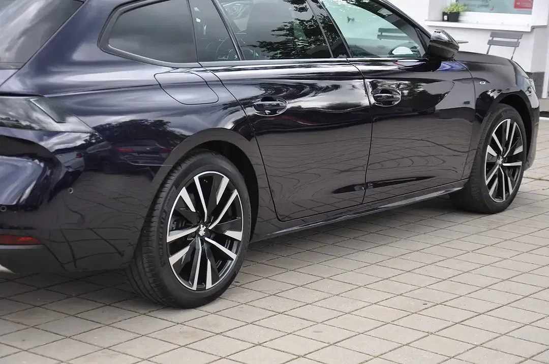 Peugeot 508 EAT8 GT SW - Thumbnail 9
