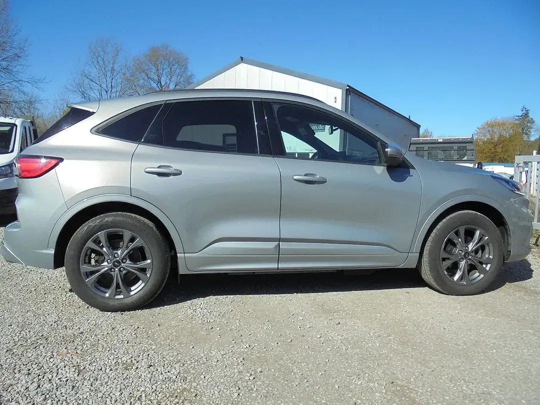 Ford Kuga 2.5 Hybrid PHEV ST-Line - Thumbnail 7