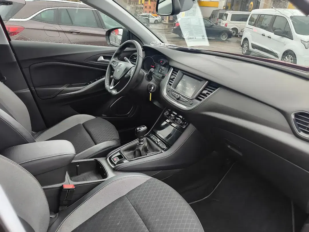 Opel Grandland X - Thumbnail 6