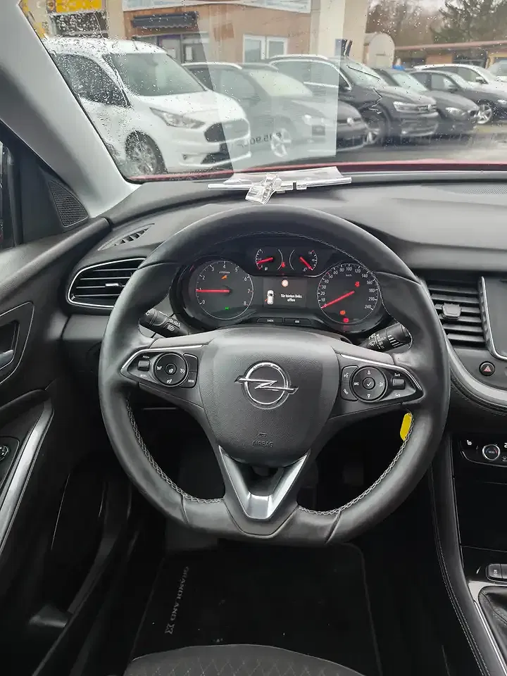 Opel Grandland X - Thumbnail 9