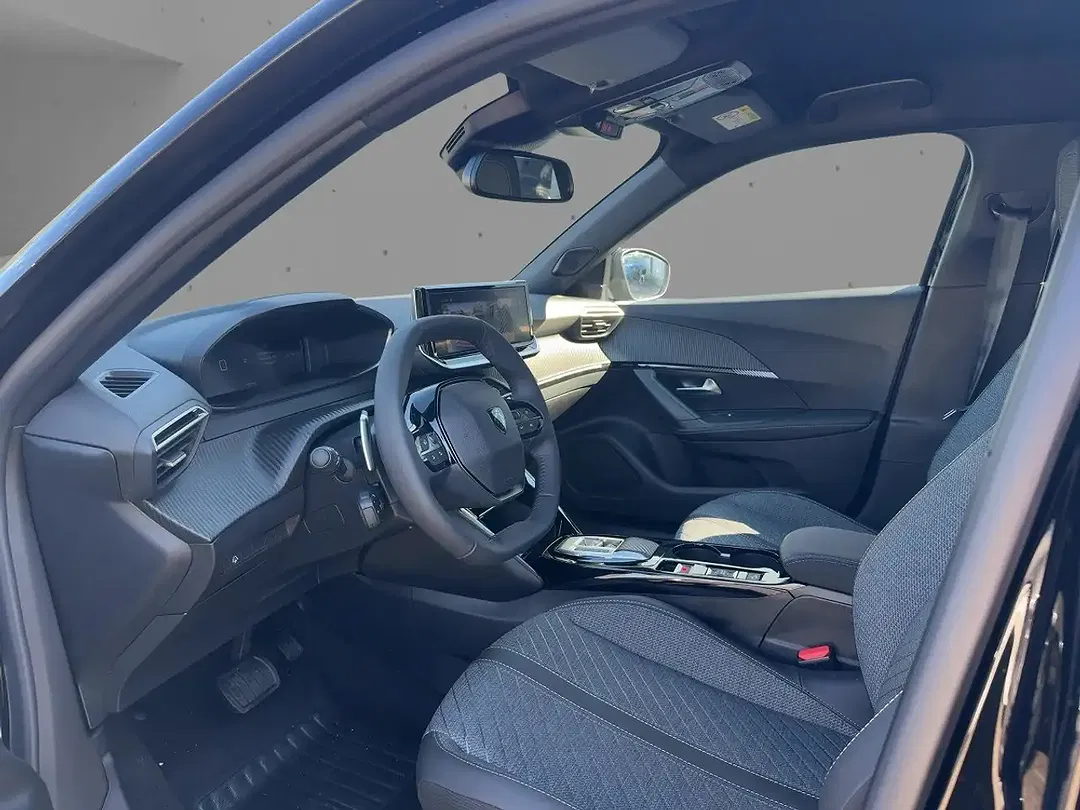 Peugeot 2008 130 PureTech Allure - Thumbnail 6