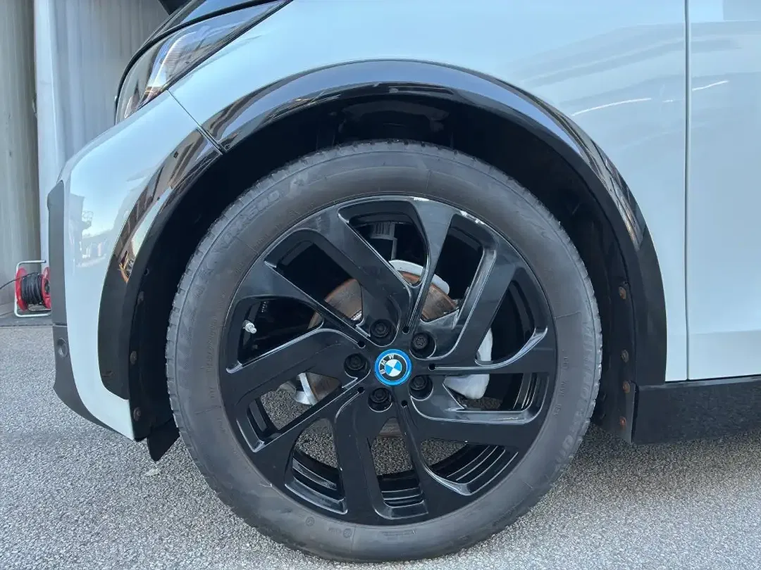BMW i3 - foto 8