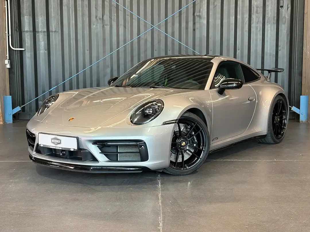 Porsche 911 Carrera 4 GTS - Afbeelding 1