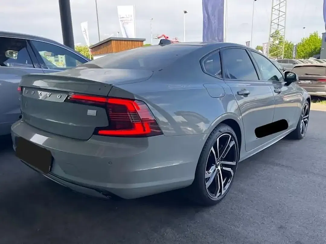 Volvo S90 T8 AWD Twin Engine - Thumbnail 6