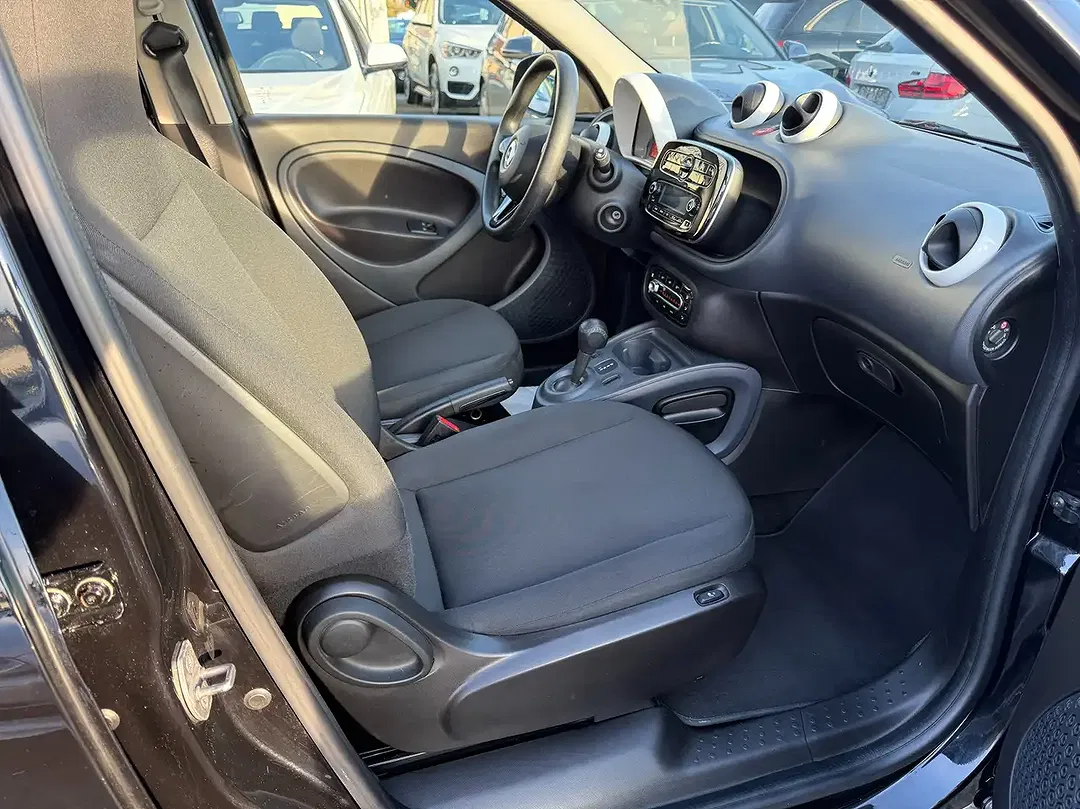 smart forFour - Thumbnail 11