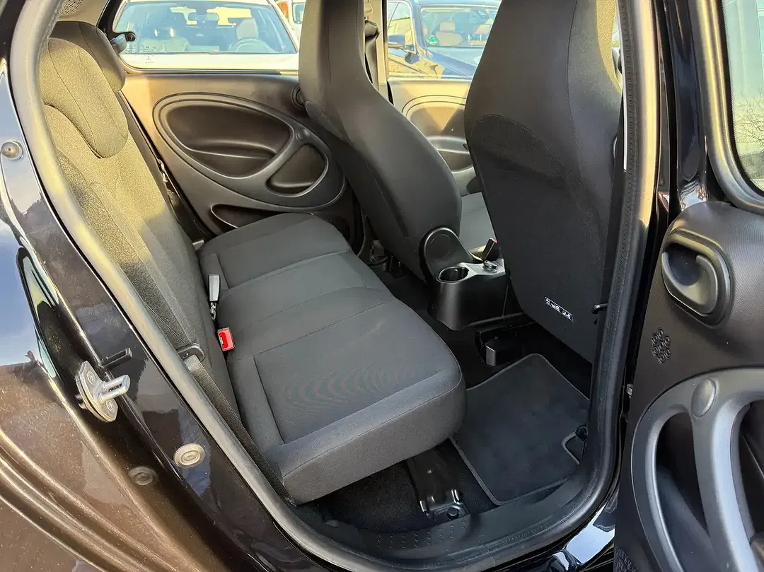 smart forFour - Thumbnail 13