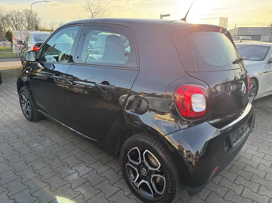 smart forFour - Thumbnail 5