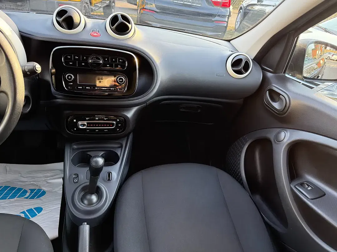 smart forFour - Thumbnail 8