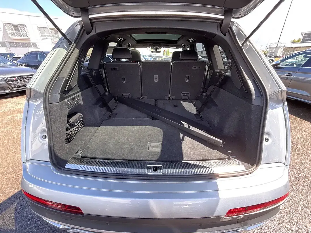 Audi Q7 55 TFSI quattro Base - foto 12