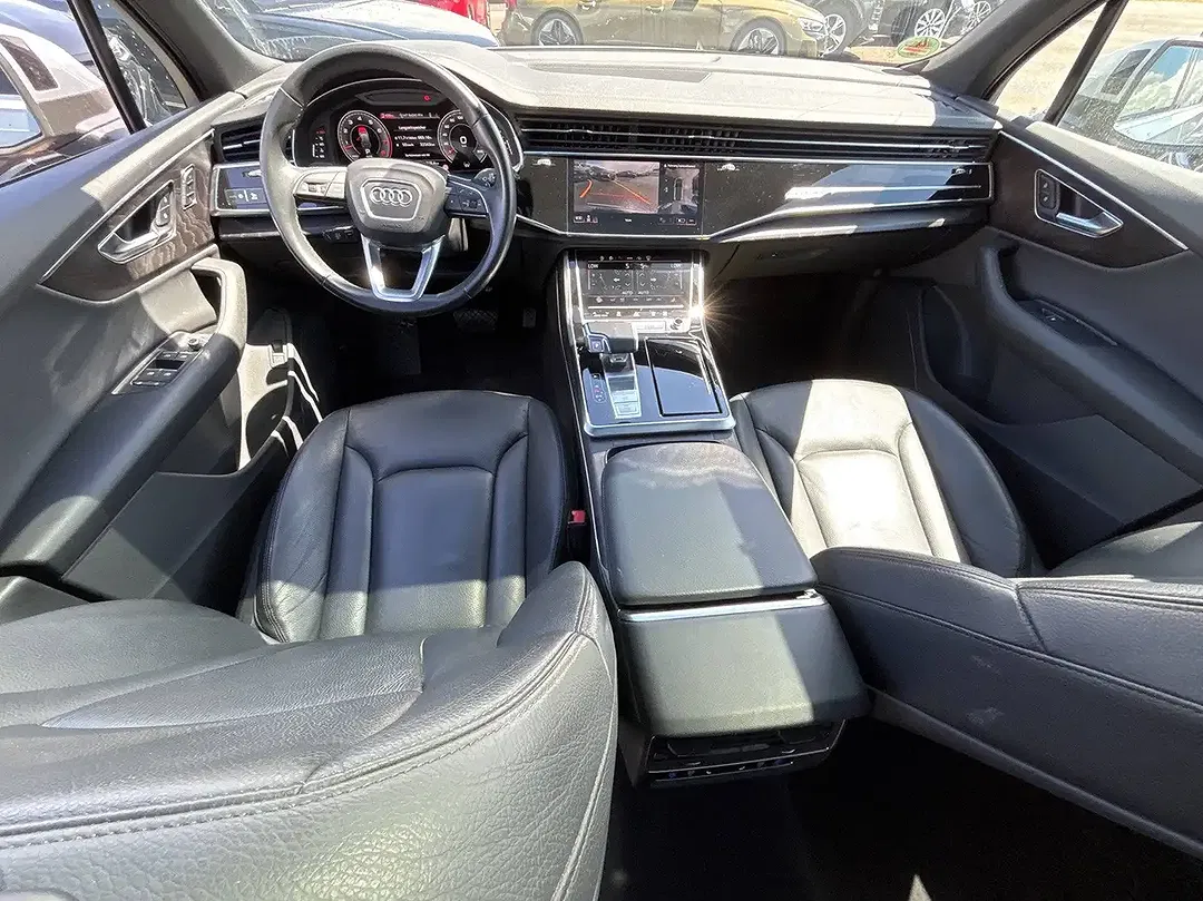 Audi Q7 55 TFSI quattro Base - Thumbnail 6