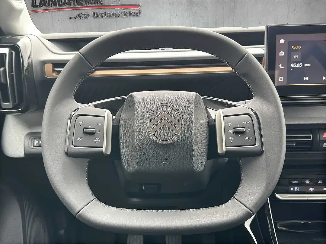 Citroen C3 Aircross Plus - Thumbnail 5