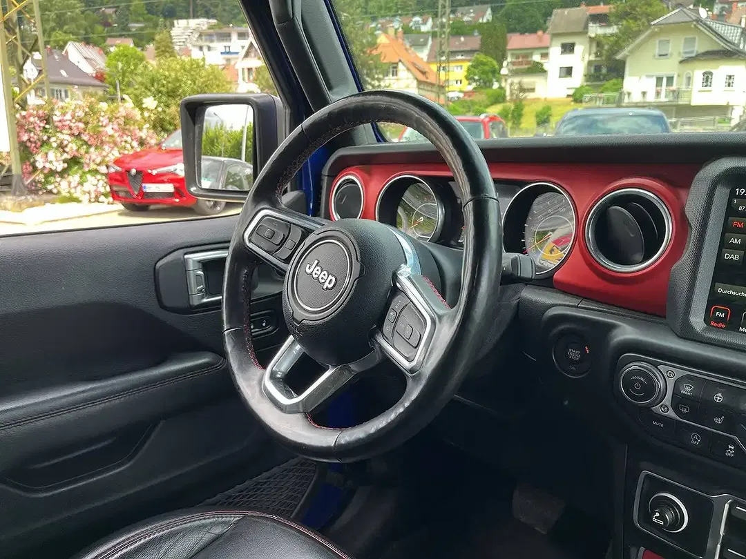 Jeep Wrangler 2.0 T-GDI Unlimited Rubicon - Thumbnail 12