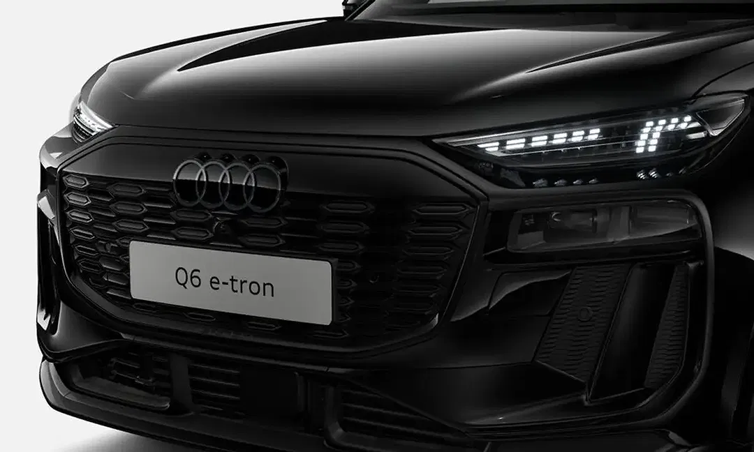 Audi Q6 e-tron quattro S line - Thumbnail 3