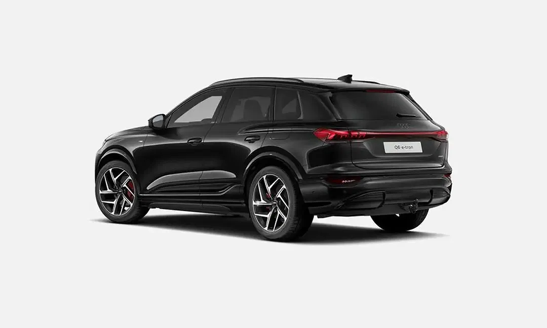 Audi Q6 e-tron quattro S line - Thumbnail 6