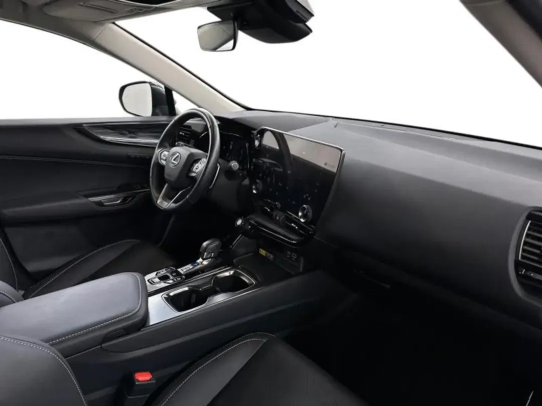 Lexus NX 450h+ PHEV Executive Line - Thumbnail 6