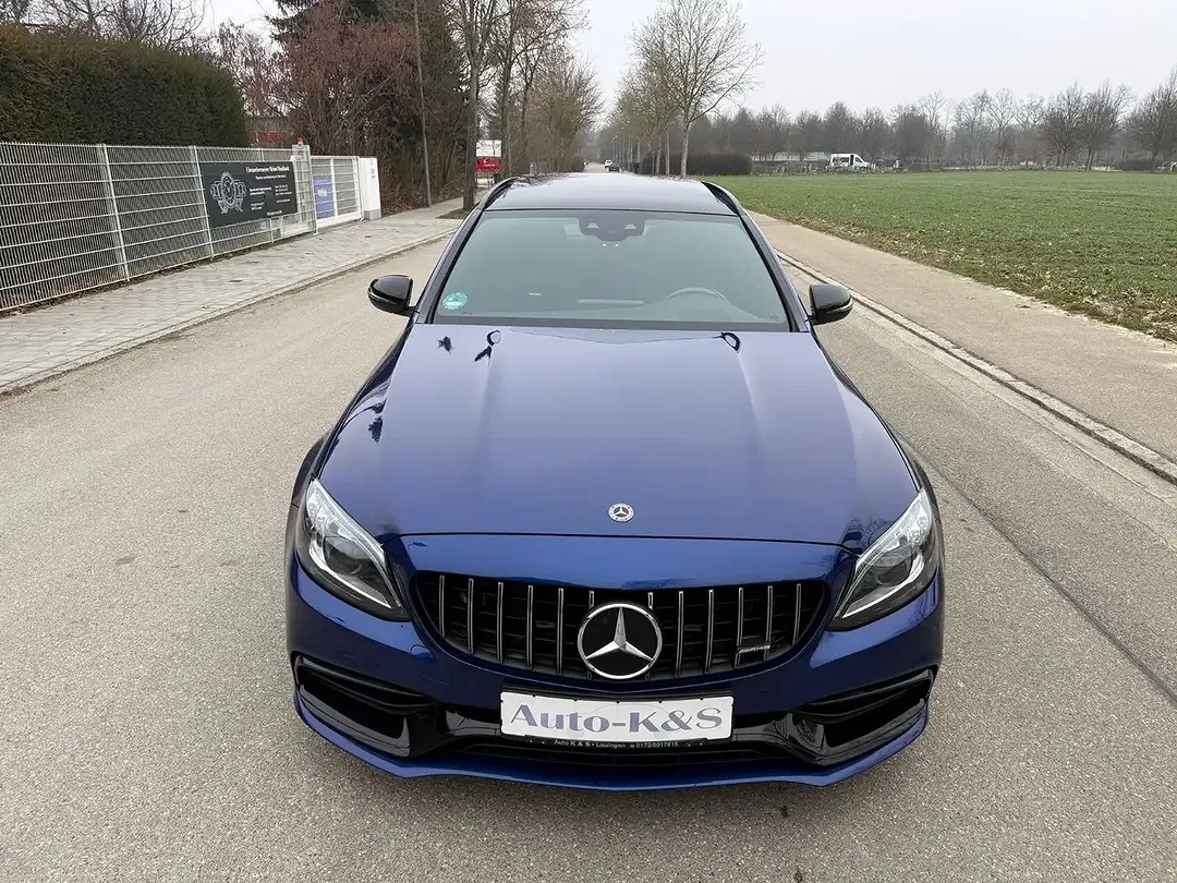 Mercedes-Benz C 63 AMG - Thumbnail 6