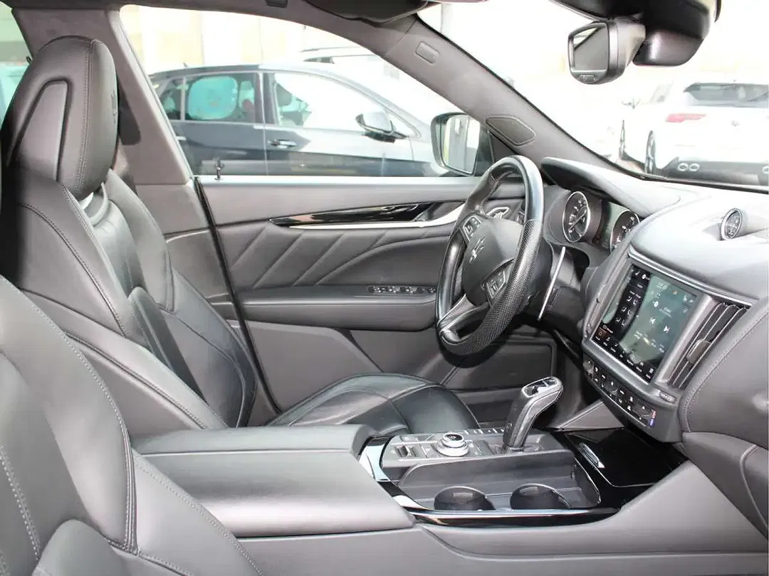 Maserati Levante 3.0 V6 Q4 GranSport - Thumbnail 9