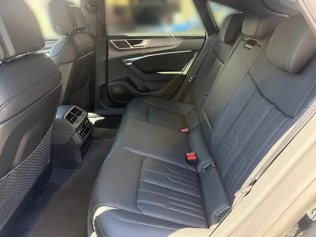 Audi A7 quattro Sportback - Thumbnail 9