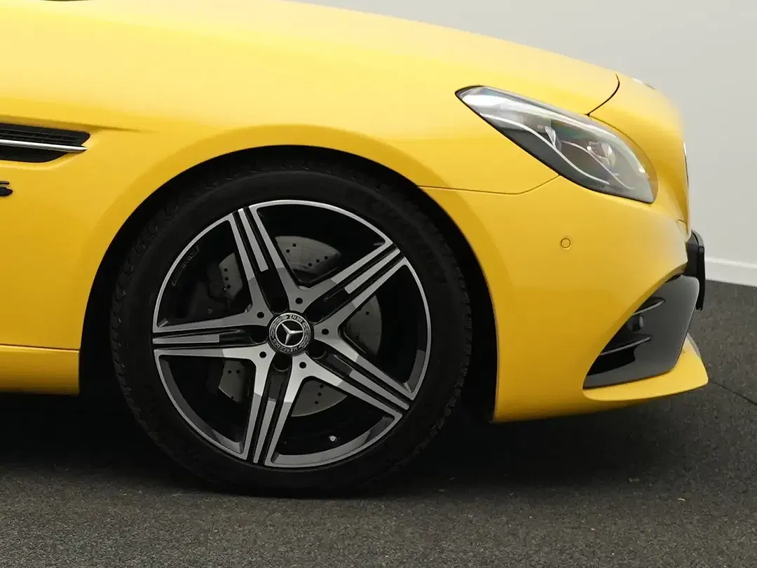 Mercedes-Benz SLC 200 AMG Line Final Edition - Thumbnail 6