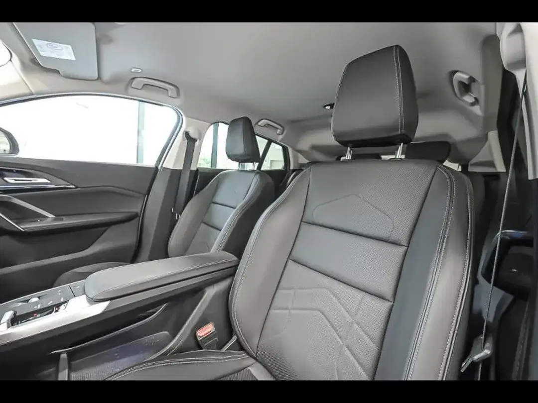 BMW iX2 xDrive - Thumbnail 7