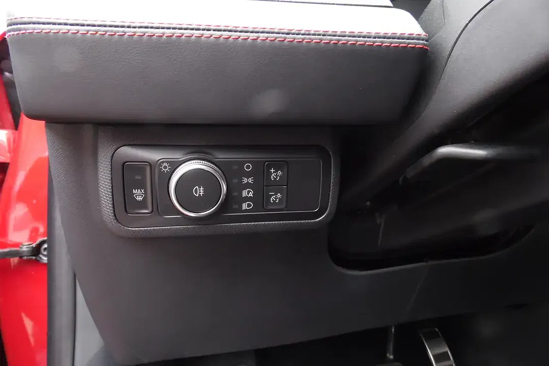 Ford Mustang 4x4 - Thumbnail 9