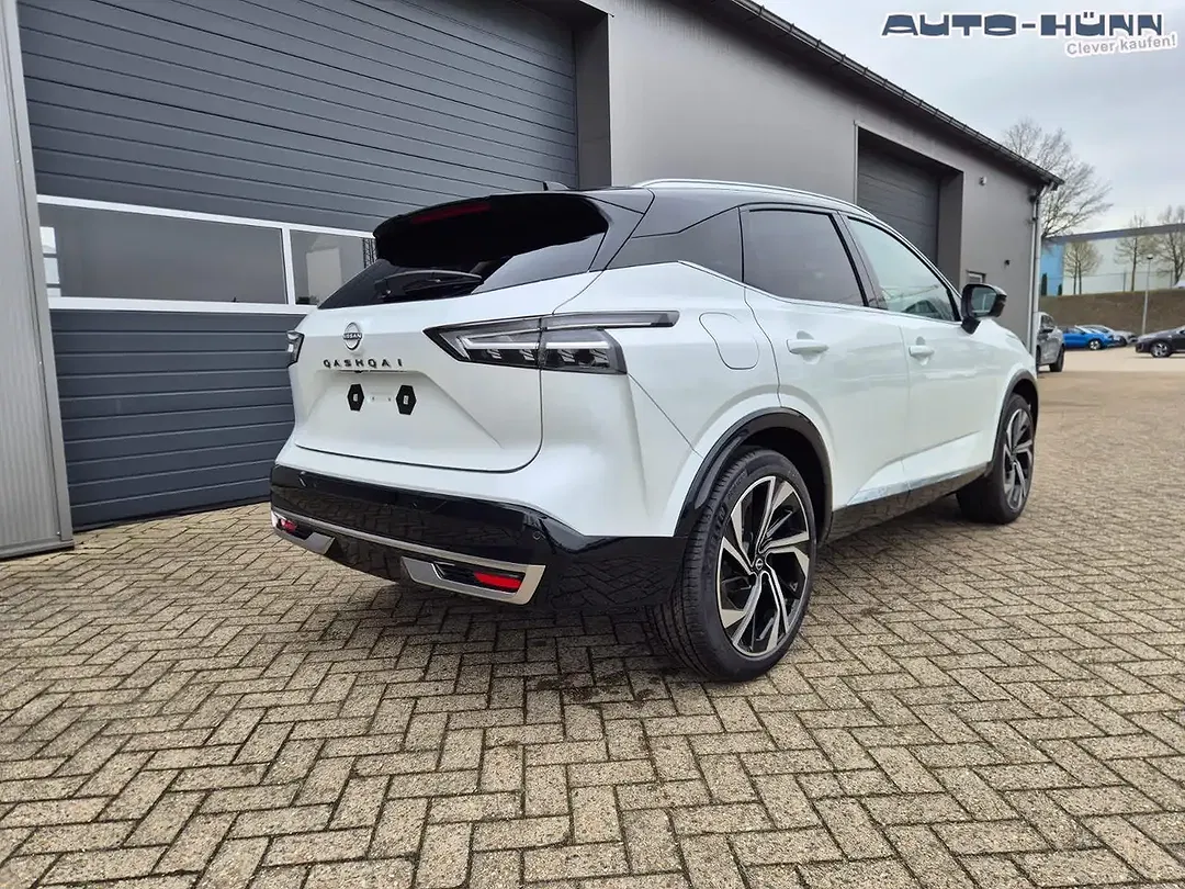 Nissan Qashqai 1.3 DIG-T MHEV Xtronic Tekna Premium - Thumbnail 4