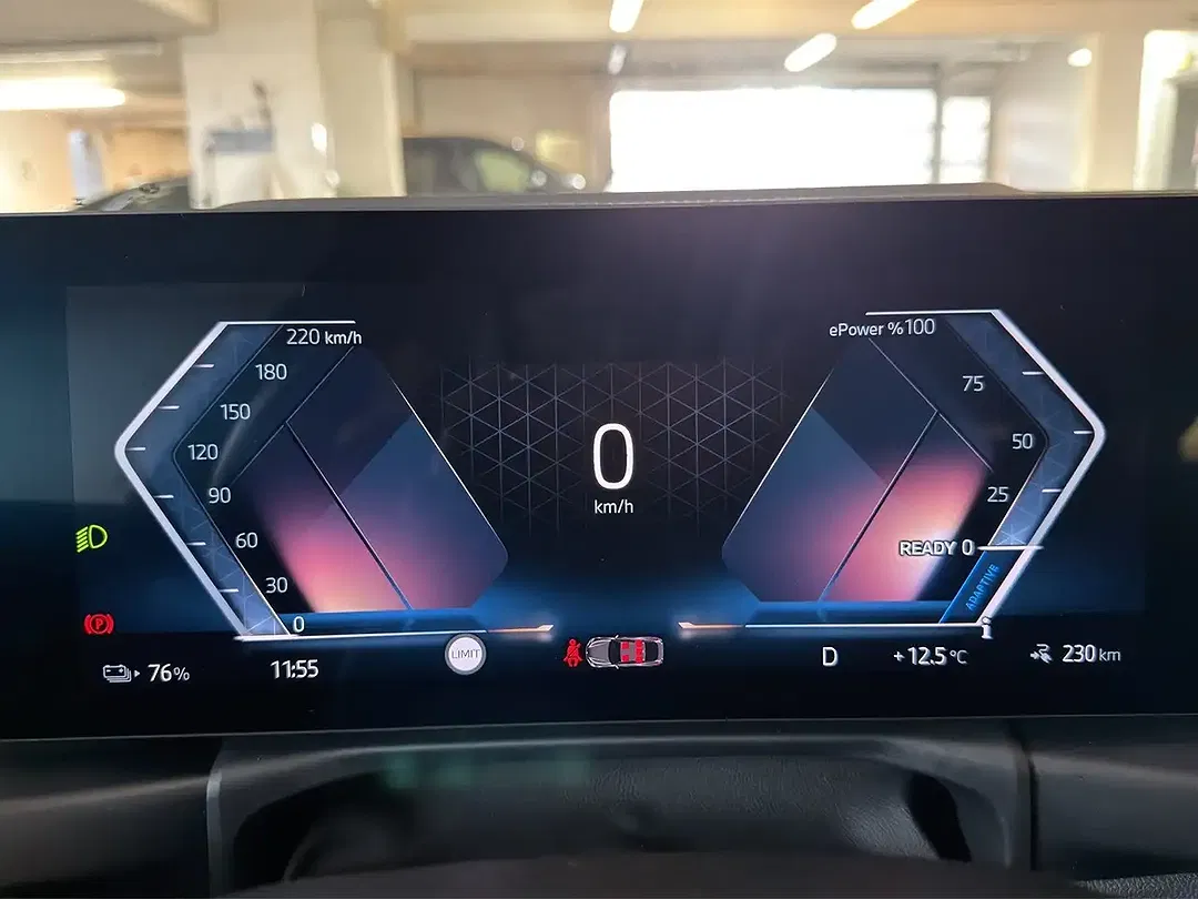 BMW i4 eDrive - foto 10