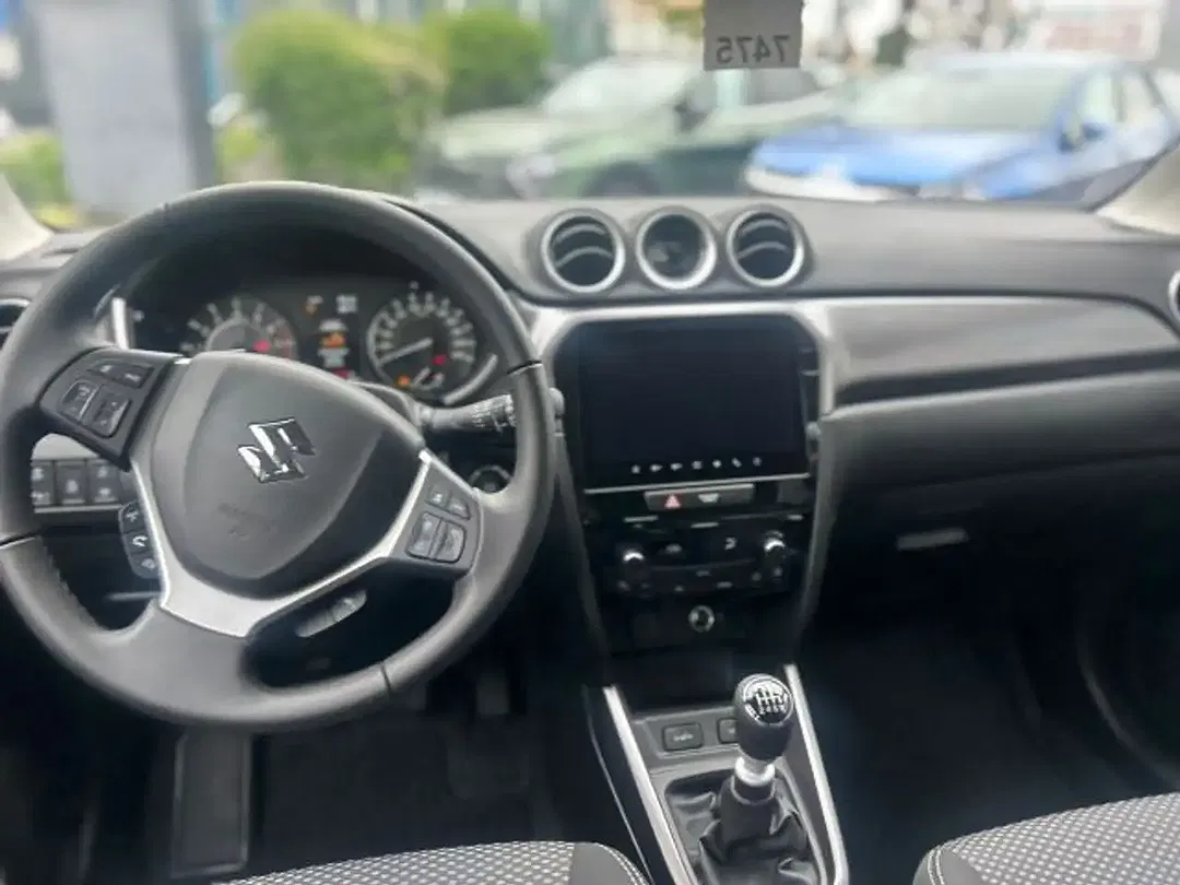 Suzuki Vitara Hybrid 1.4 BOOSTERJET 6AT Comfort - Thumbnail 15