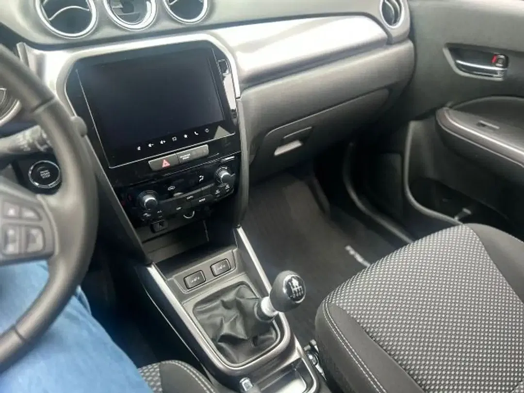 Suzuki Vitara Hybrid 1.4 BOOSTERJET 6AT Comfort - foto 16