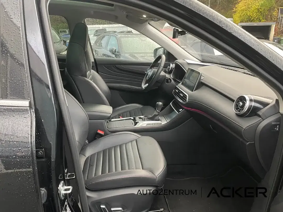 MG HS 1.5 Luxury - Thumbnail 8