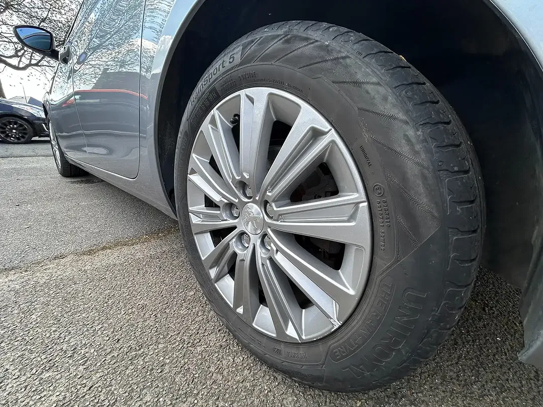 Peugeot 308 HDi - foto 15