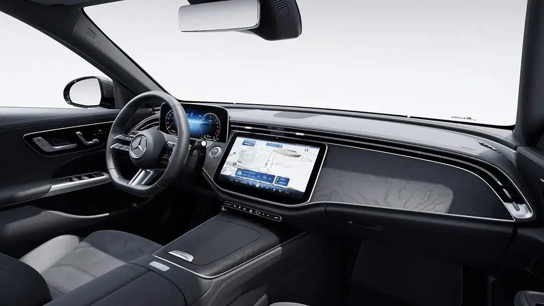 Mercedes-Benz E 300 AMG Line - Thumbnail 7