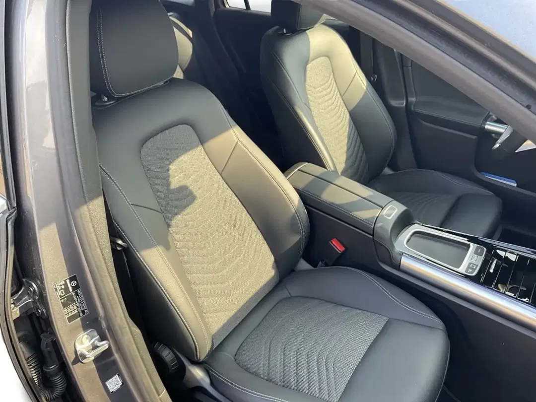 Mercedes-Benz GLA 220 4MATIC Progressive - Thumbnail 13