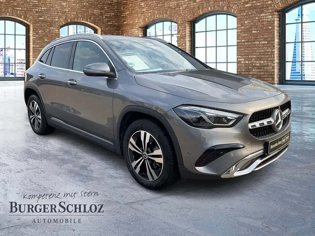 Mercedes-Benz GLA 220 4MATIC Progressive - Thumbnail 3