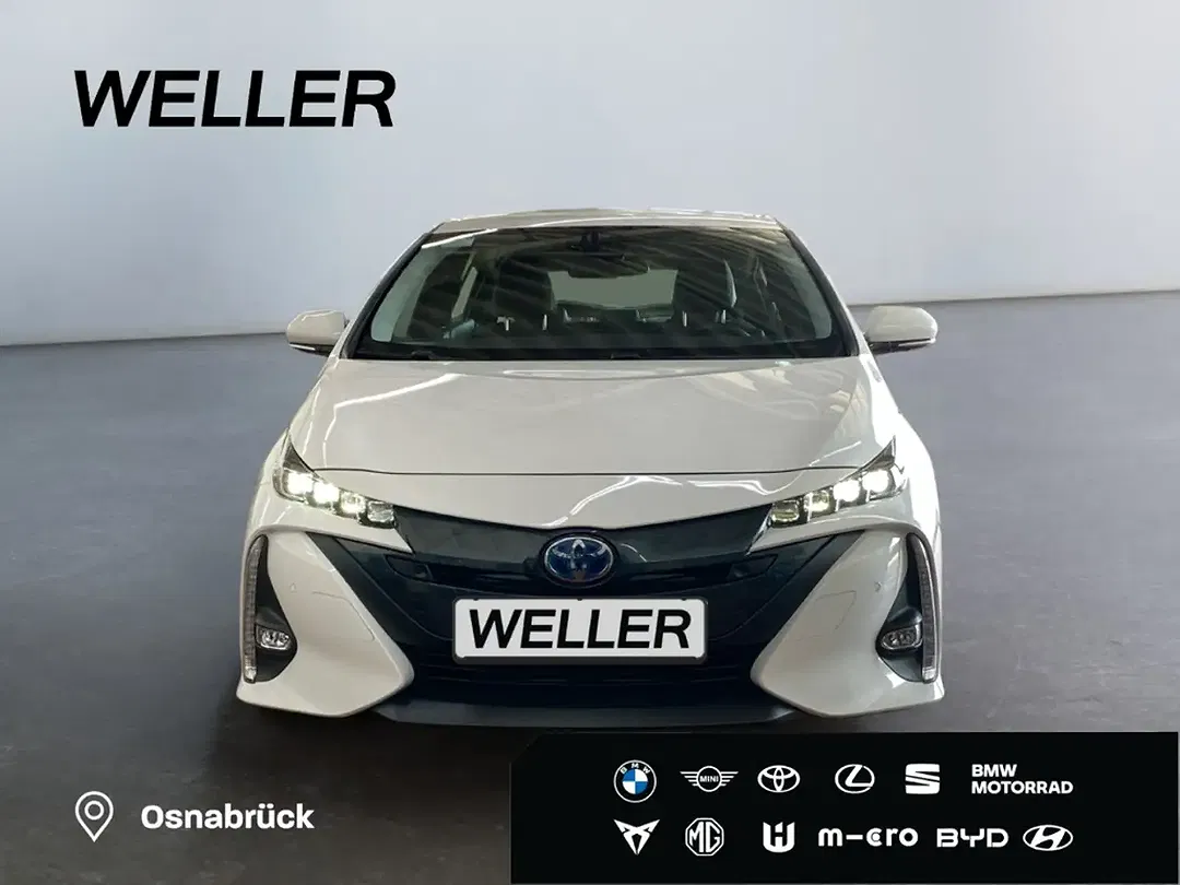 Toyota Prius PHEV Executive - foto 2