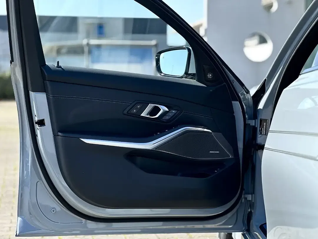 Alpina D3 Allrad S Touring - Thumbnail 8