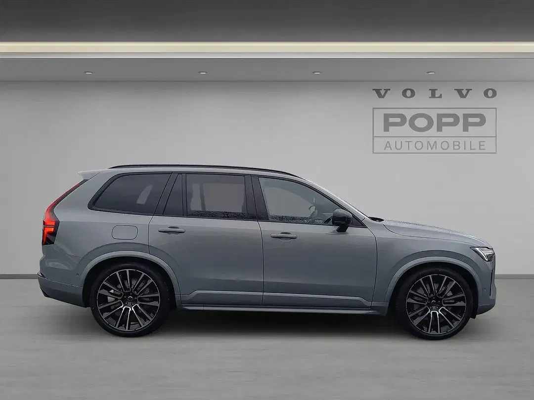 Volvo XC90 T8 AWD Ultra Black Edition - Thumbnail 6