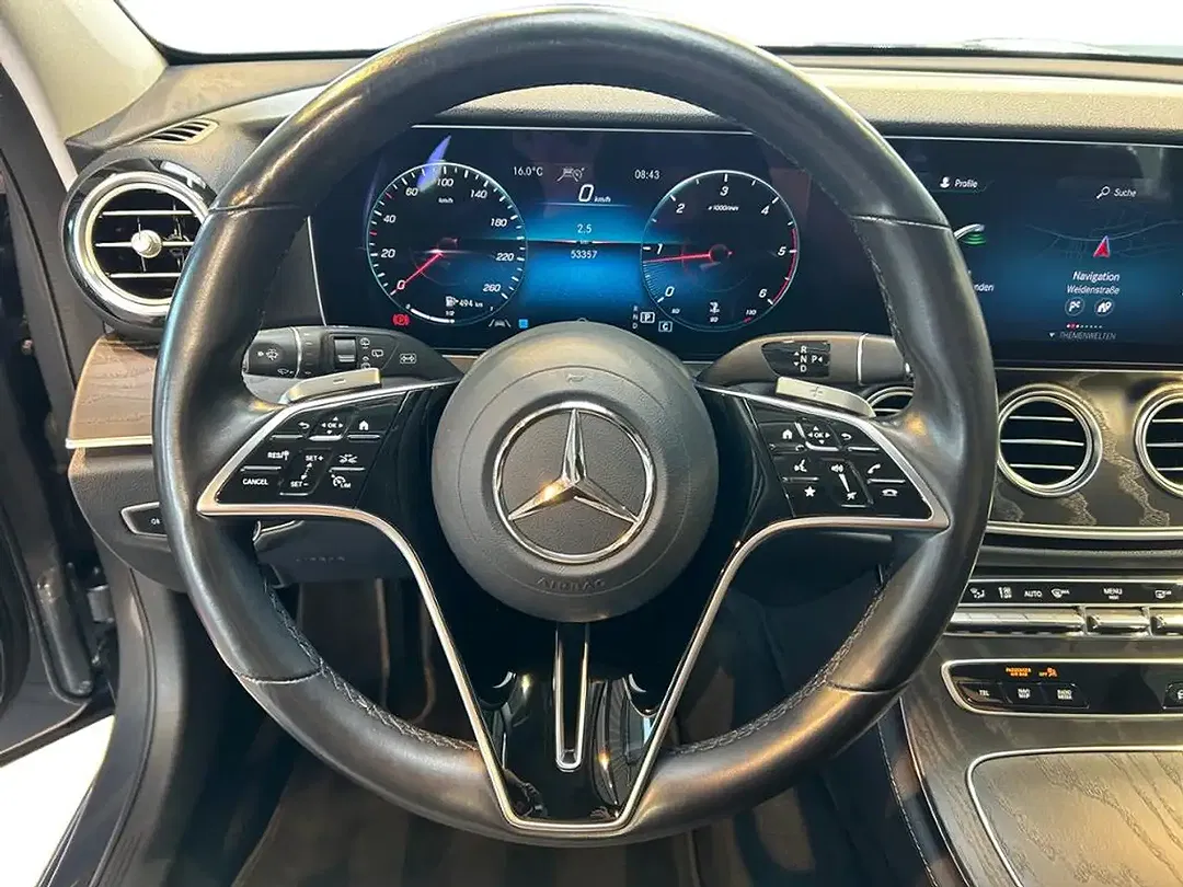 Mercedes-Benz E 220 MBUX Burmester Avantgarde - Thumbnail 13