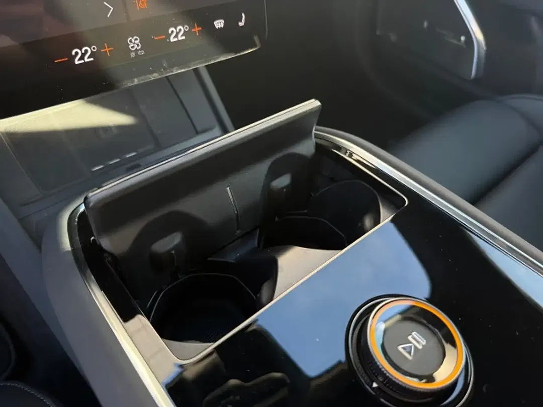 Polestar 5 Dual Motor - Thumbnail 21
