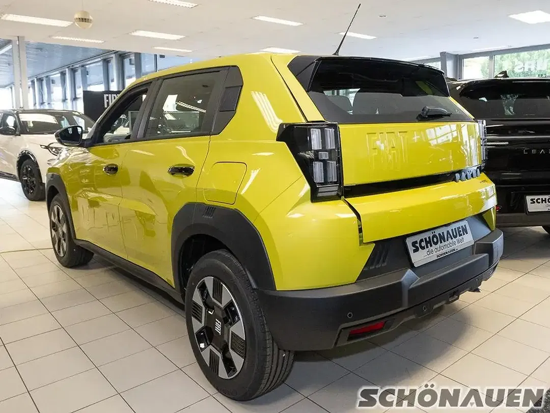 Fiat Grande Panda AUT Edition - Thumbnail 2