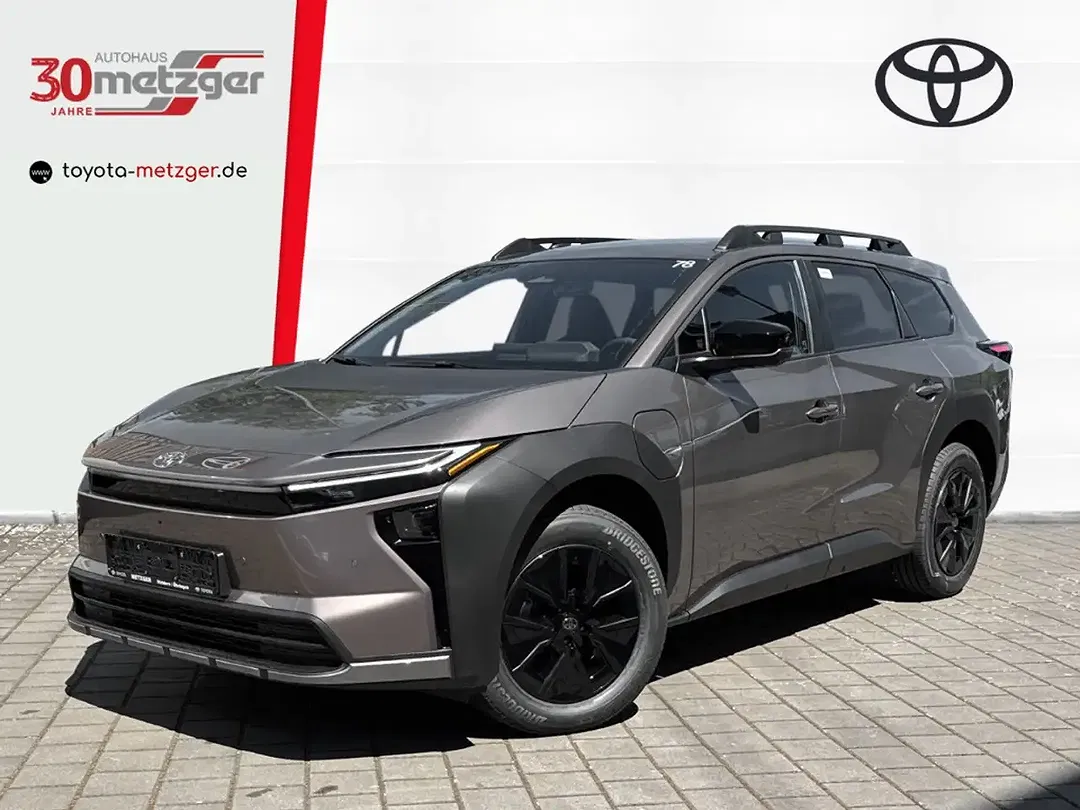 Toyota bZ4X 4x4 Lounge - Thumbnail 6