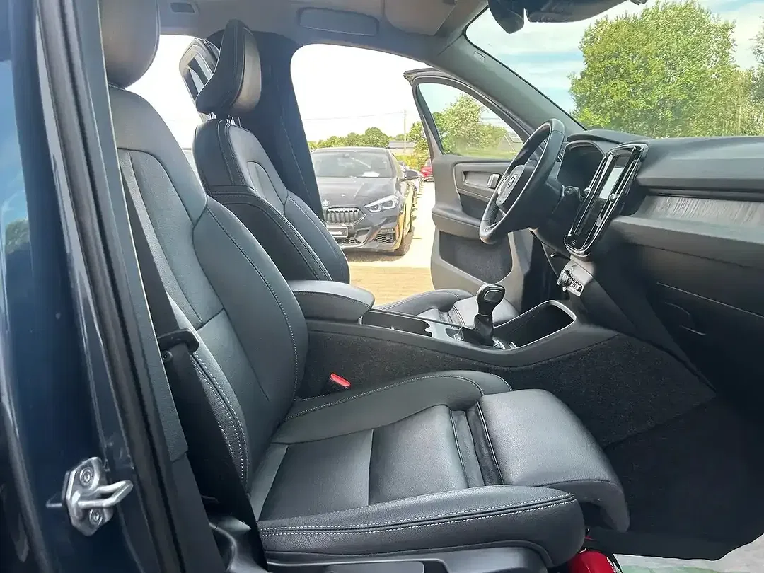 Volvo XC40 T2 1.5 - Thumbnail 10