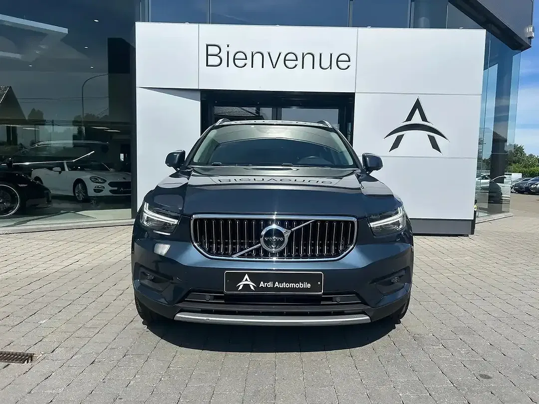 Volvo XC40 T2 1.5 - foto 2