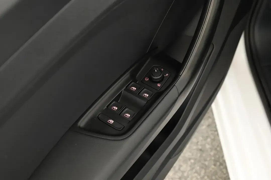 Audi A1 25 TFSI S tronic Sportback - Thumbnail 13