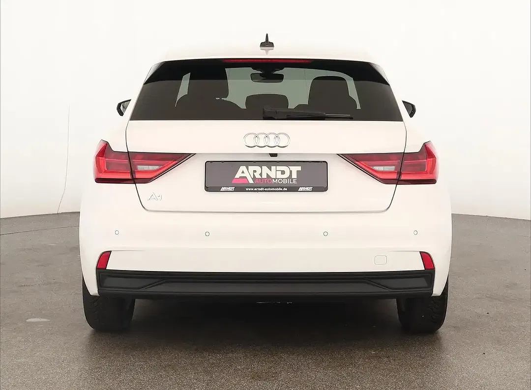 Audi A1 25 TFSI S tronic Sportback - Thumbnail 6