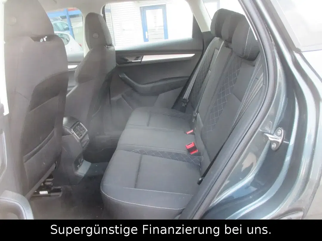 Skoda Karoq 1.5 Ambition - foto 15