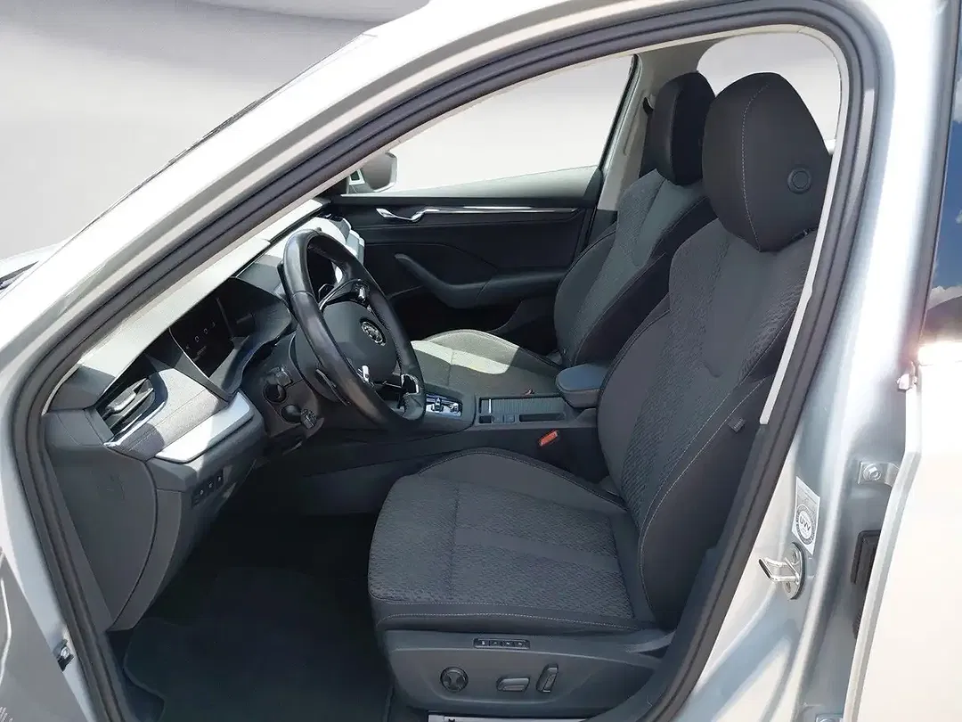 Skoda Octavia 1.4 TSI iV DSG Combi Style - Thumbnail 9