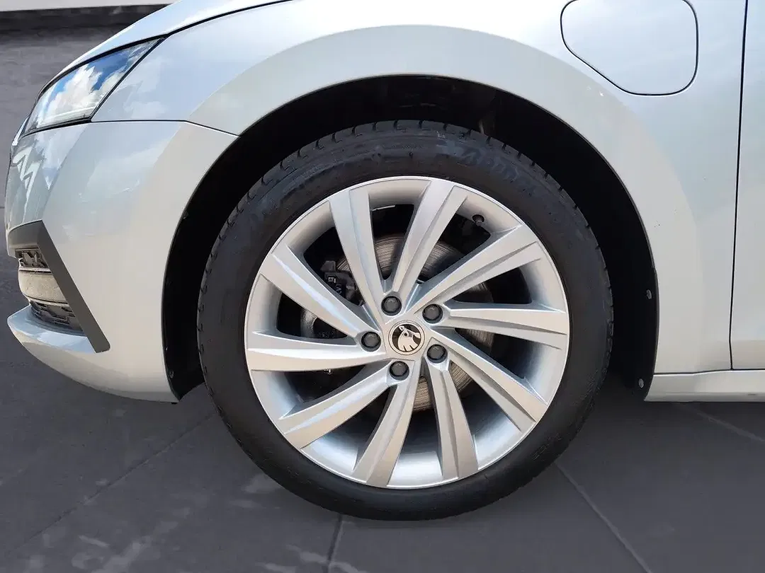 Skoda Octavia 1.4 TSI iV DSG Combi Style - Thumbnail 6